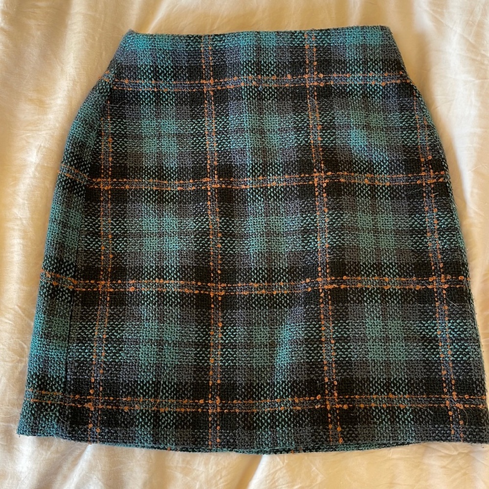 Plaid mini skirt